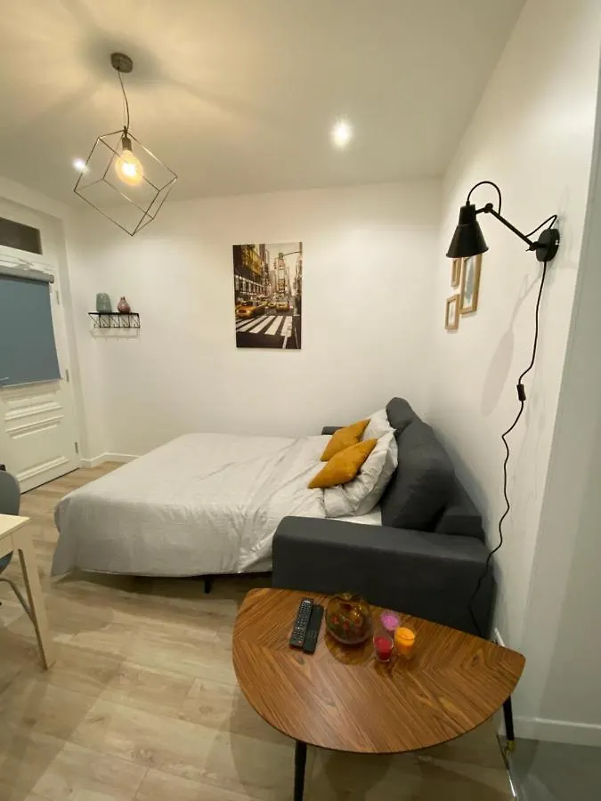 Alex'S House Daire Paris Fransa